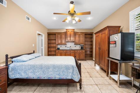 2300 W Tidwell Road Houston TX 77091
