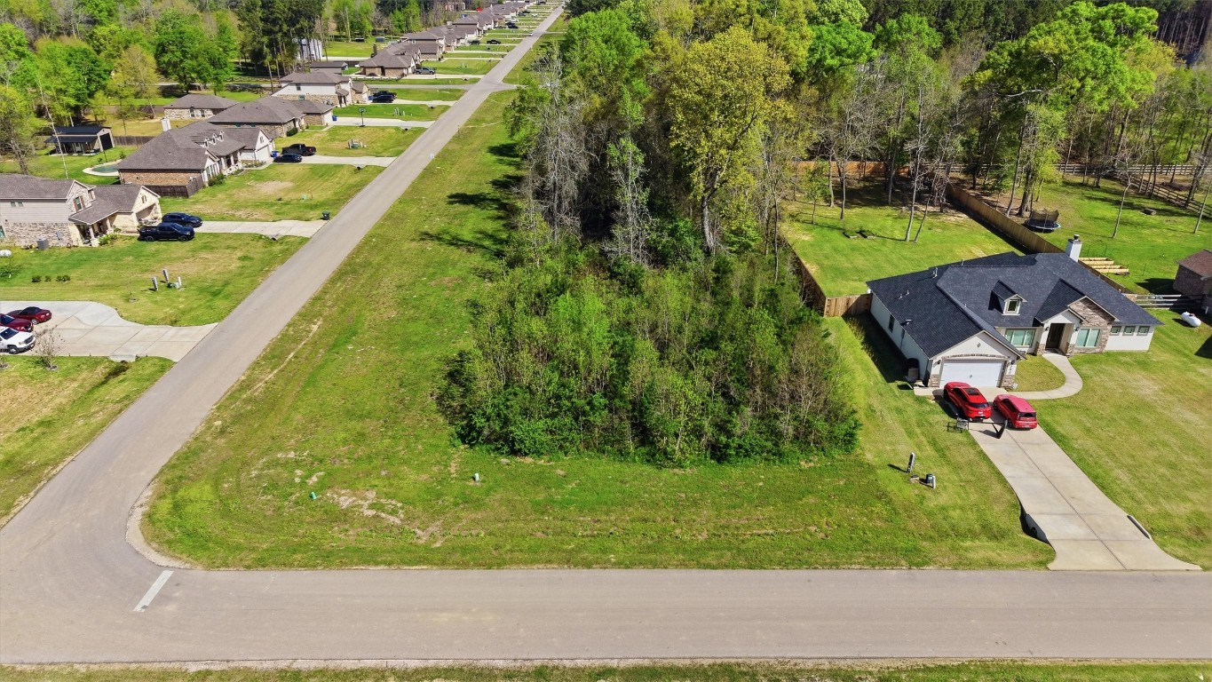 310 Road 6615 Dayton TX 77535