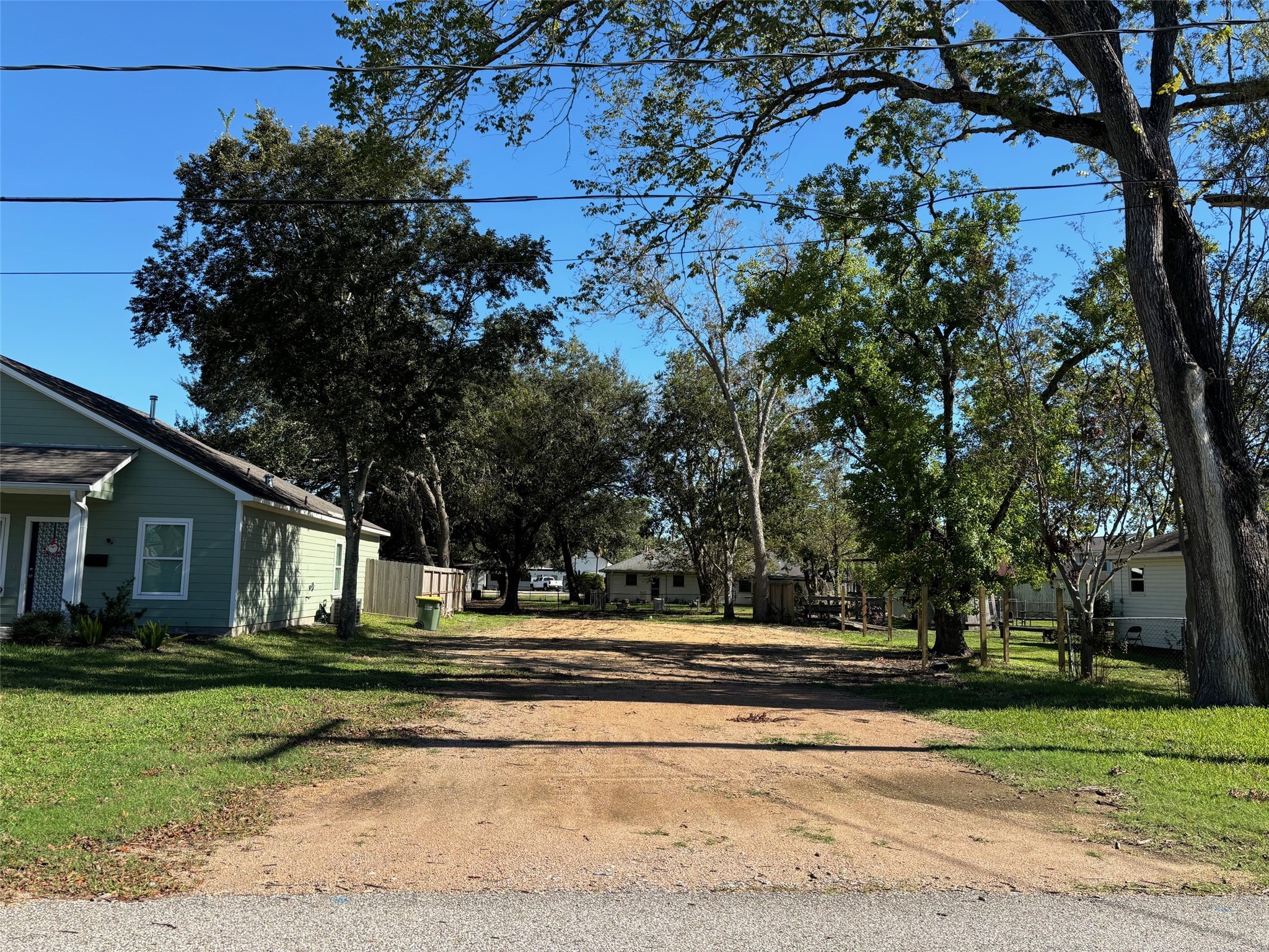 2225 Houston Avenue Pearland TX 77581