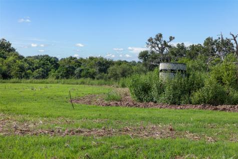 212 Ac Black Bridge Road Calvert TX 77837