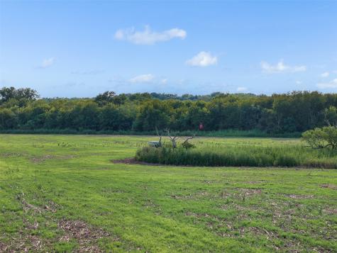 212 Ac Black Bridge Road Calvert TX 77837