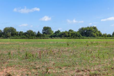 212 Ac Black Bridge Road Calvert TX 77837