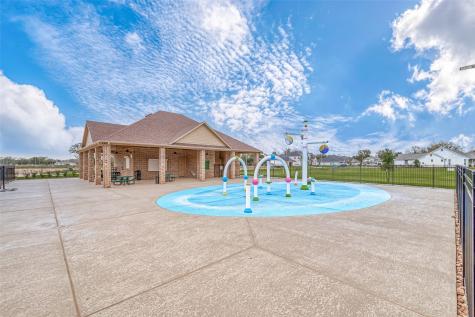 5319 Waterbeck Street Weston Lakes TX 77441