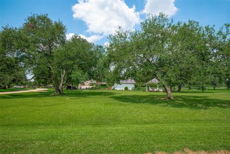 5319 Waterbeck Street Weston Lakes TX 77441