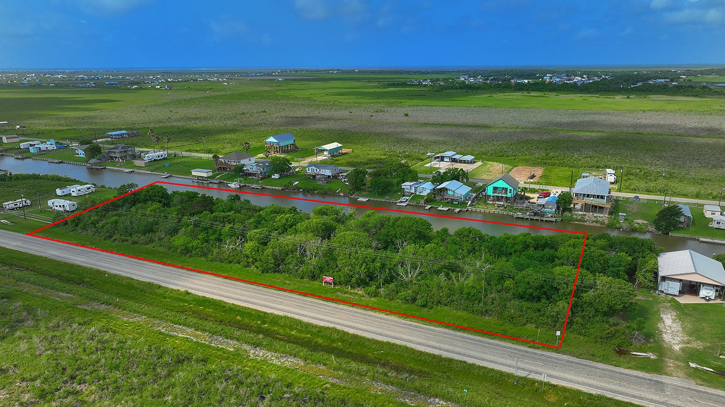 8201-8210 Fm 457 Sargent TX 77414