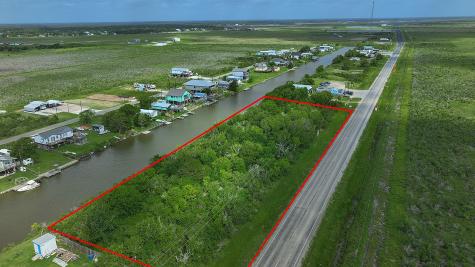 8201-8210 Fm 457 Sargent TX 77414