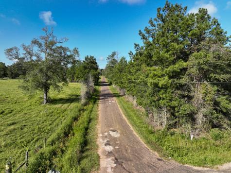 4 Cr 517 Kirbyville TX 75956