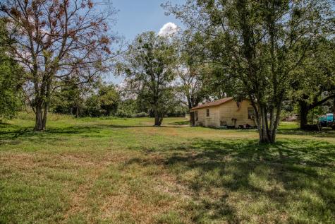 3208 W State Highway 21 Bryan TX 77803