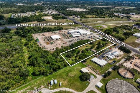 3208 W State Highway 21 Bryan TX 77803