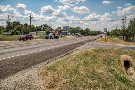 3208 W State Highway 21 Bryan TX 77803