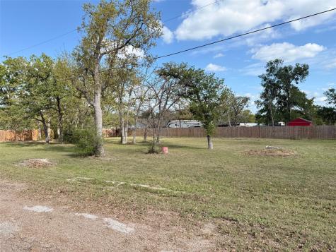 000 Shady Oaks Drive Somerville TX 77879