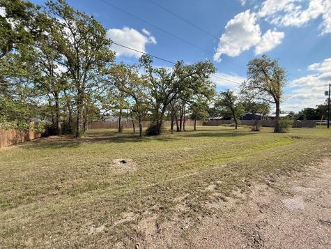 000 Shady Oaks Drive Somerville TX 77879