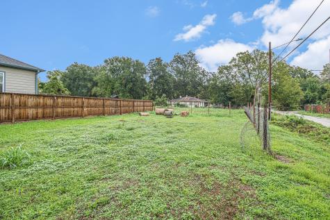 700 Rosie Street Houston TX 77091