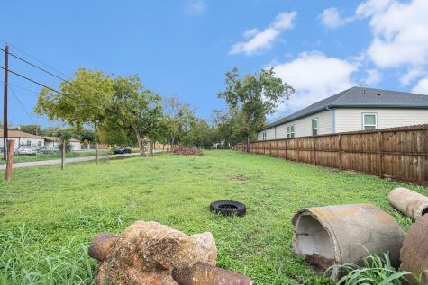 700 Rosie Street Houston TX 77091