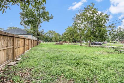 700 Rosie Street Houston TX 77091