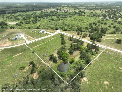 180 Sunny Day Drive Red Rock TX 78662