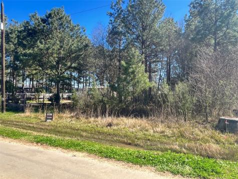 1194 County Road 3545 Cleveland TX 77327
