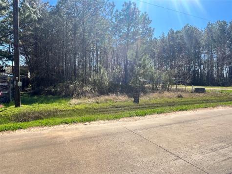 1194 County Road 3545 Cleveland TX 77327