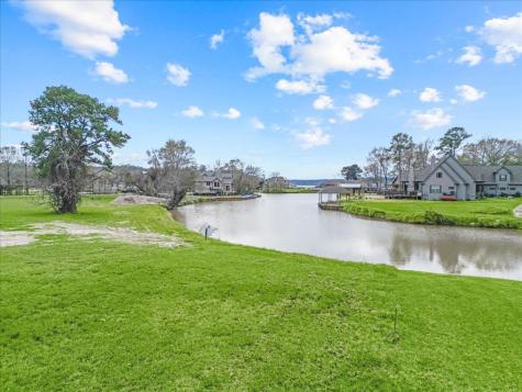 58 Wildwood Lake Drive Huntsville TX 77340