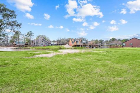 58 Wildwood Lake Drive Huntsville TX 77340