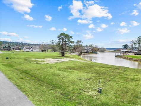 58 Wildwood Lake Drive Huntsville TX 77340