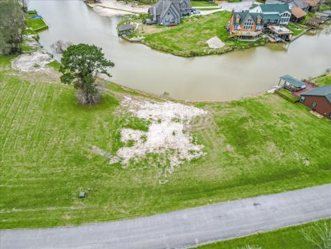 58 Wildwood Lake Drive Huntsville TX 77340