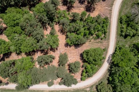 6077 000 Cr 4200 Pennington TX 75856