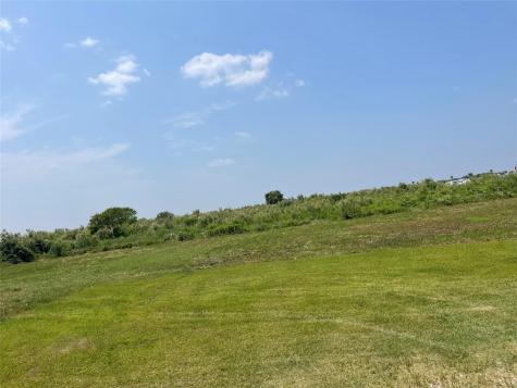 672 Highway 87 Gilchrist TX 77617