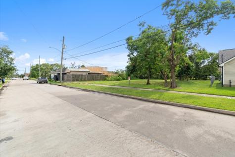 1711 Benson Street Houston TX 77020