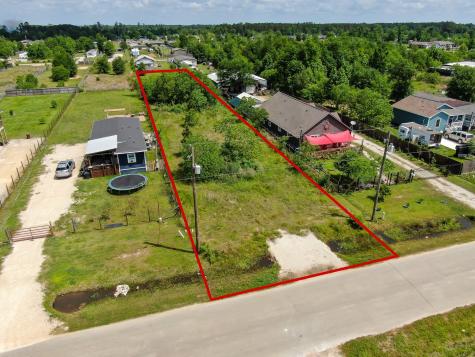 1407 County Road 3558 Cleveland TX 77327