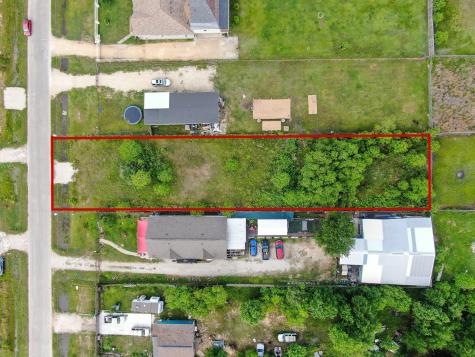 1407 County Road 3558 Cleveland TX 77327