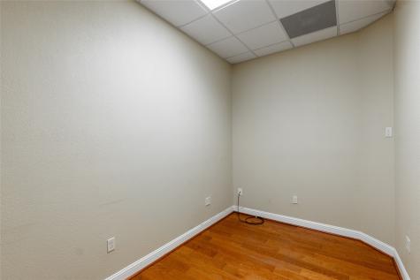 601 N May Street Madisonville TX 77864
