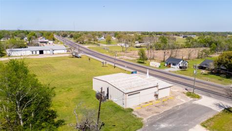 601 N May Street Madisonville TX 77864