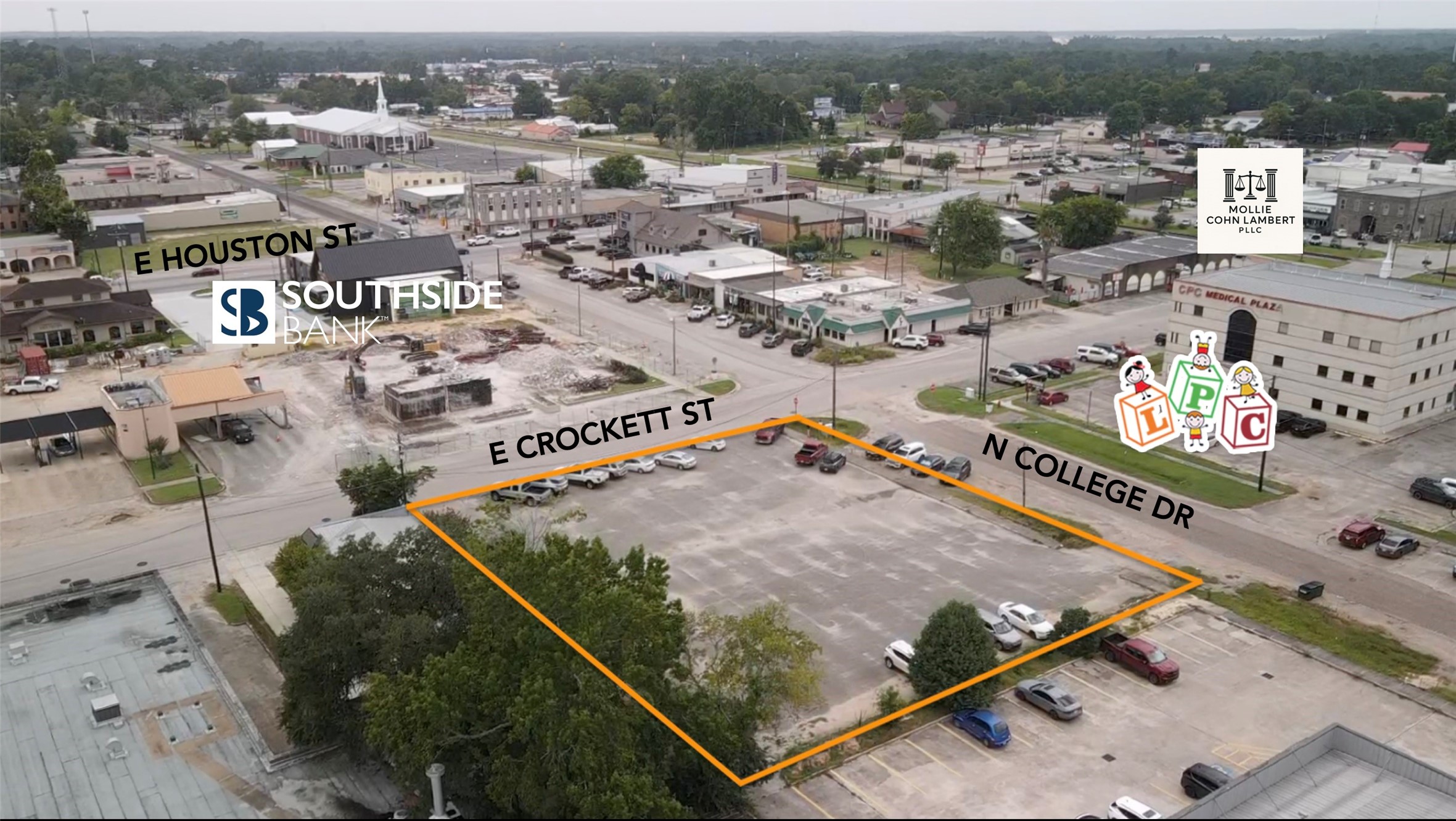 201 N College Avenue Cleveland TX 77327