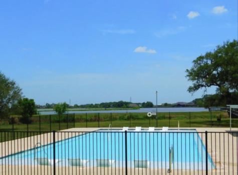 345 Sandy Trail Angleton TX 77486