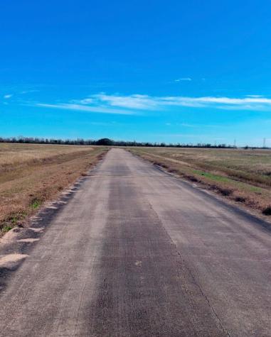 345 Sandy Trail Angleton TX 77486