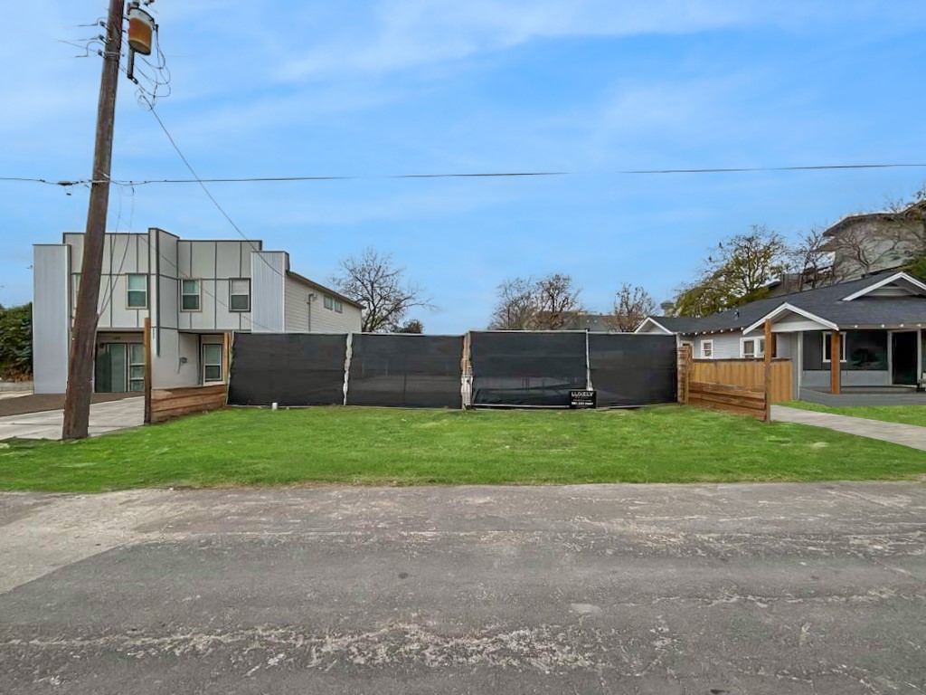 523 S Olive Street San Antonio TX 78203