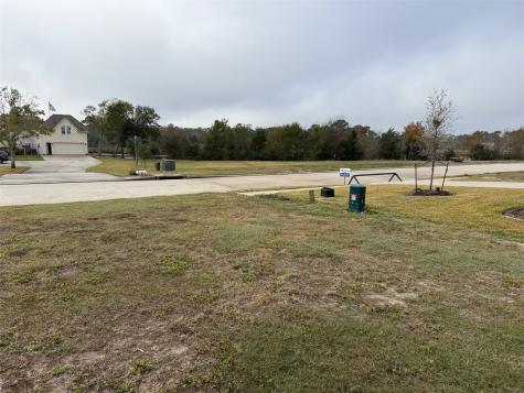 5321 W West Bayou Maison Circle Dickinson TX 77539