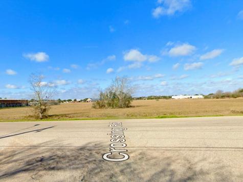 1 North Valderas Angleton TX 77515