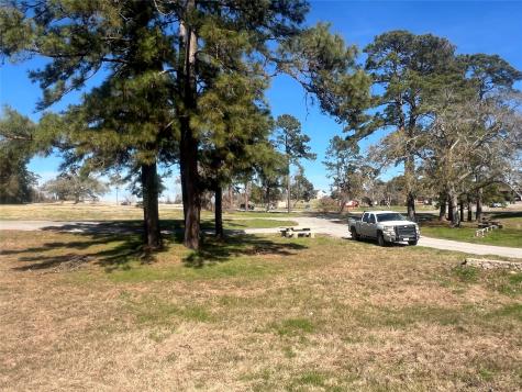 863 Highway 159 W Bellville TX 77418
