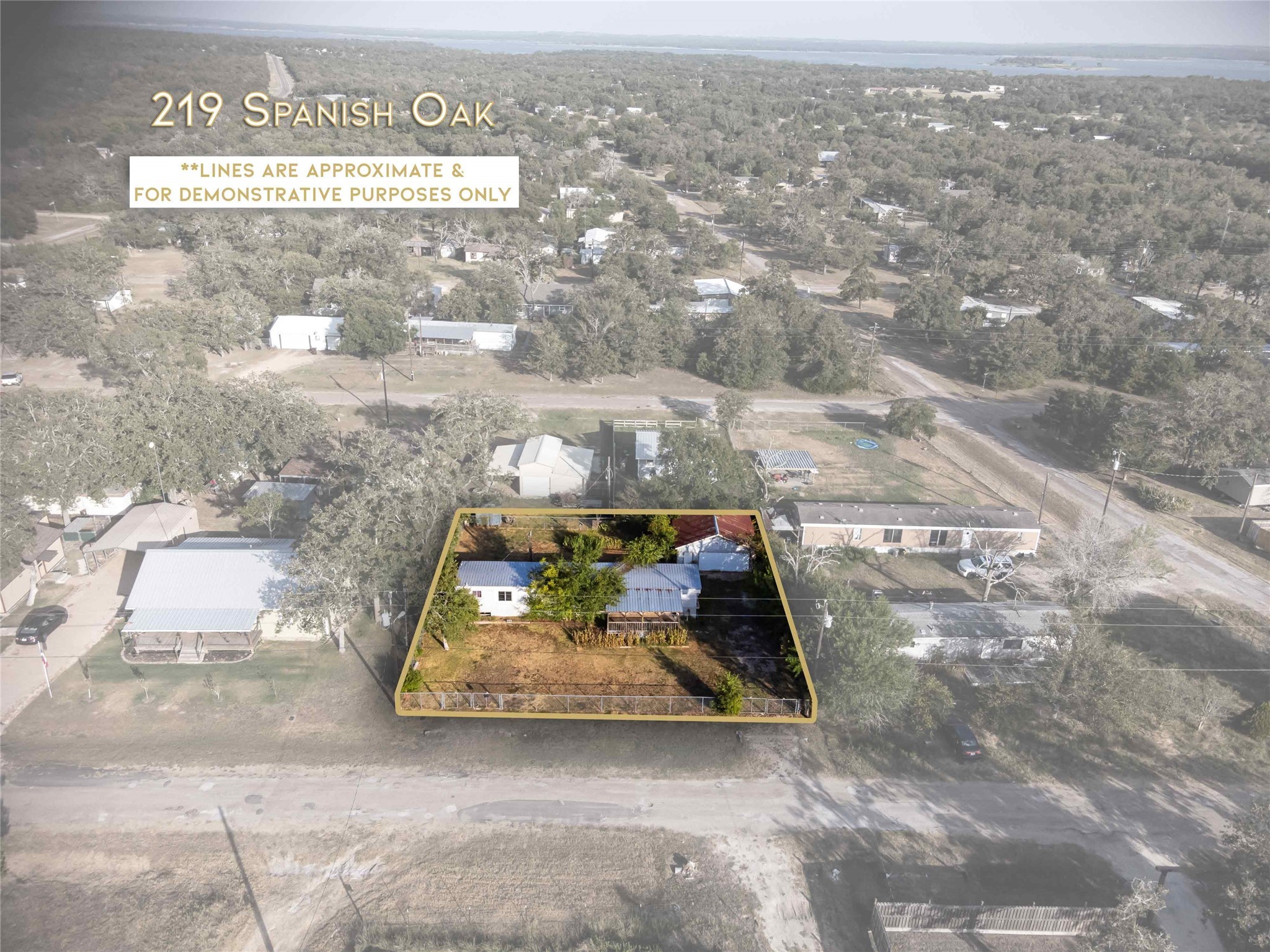 219 Spanish Oak Street Somerville TX 77879