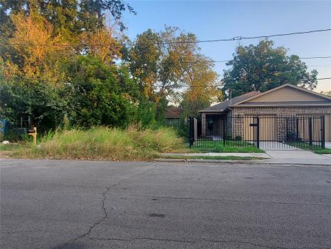 4914 Evella Street Houston TX 77026