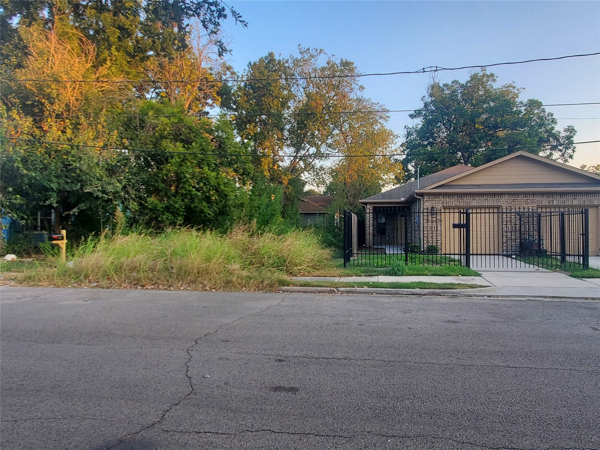 4914 Evella Street Houston TX 77026