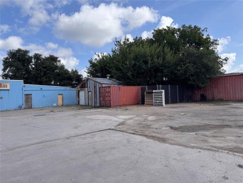 7151 Lawndale Street Houston TX 77023