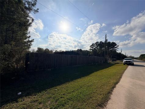 1578 County Road 3406 Cleveland TX 77327