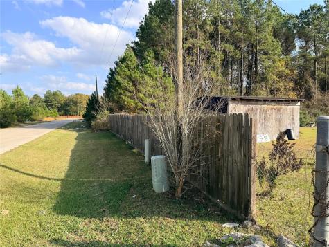 1578 County Road 3406 Cleveland TX 77327