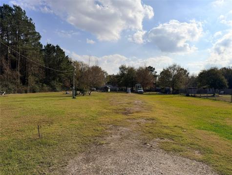 1578 County Road 3406 Cleveland TX 77327