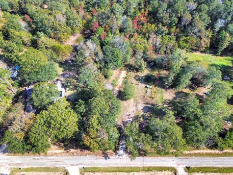 107 Bonnie Creek Coldspring TX 77331