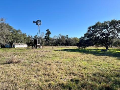 1400 Fm 2434 Weimar TX 78962