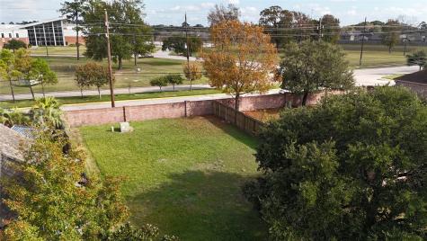 18006 Lovett Lane Spring TX 77379